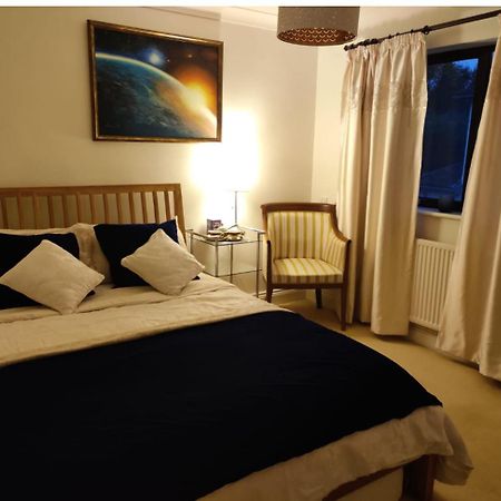 Lovely Private Room With Bathroom Stowey Bagian luar foto