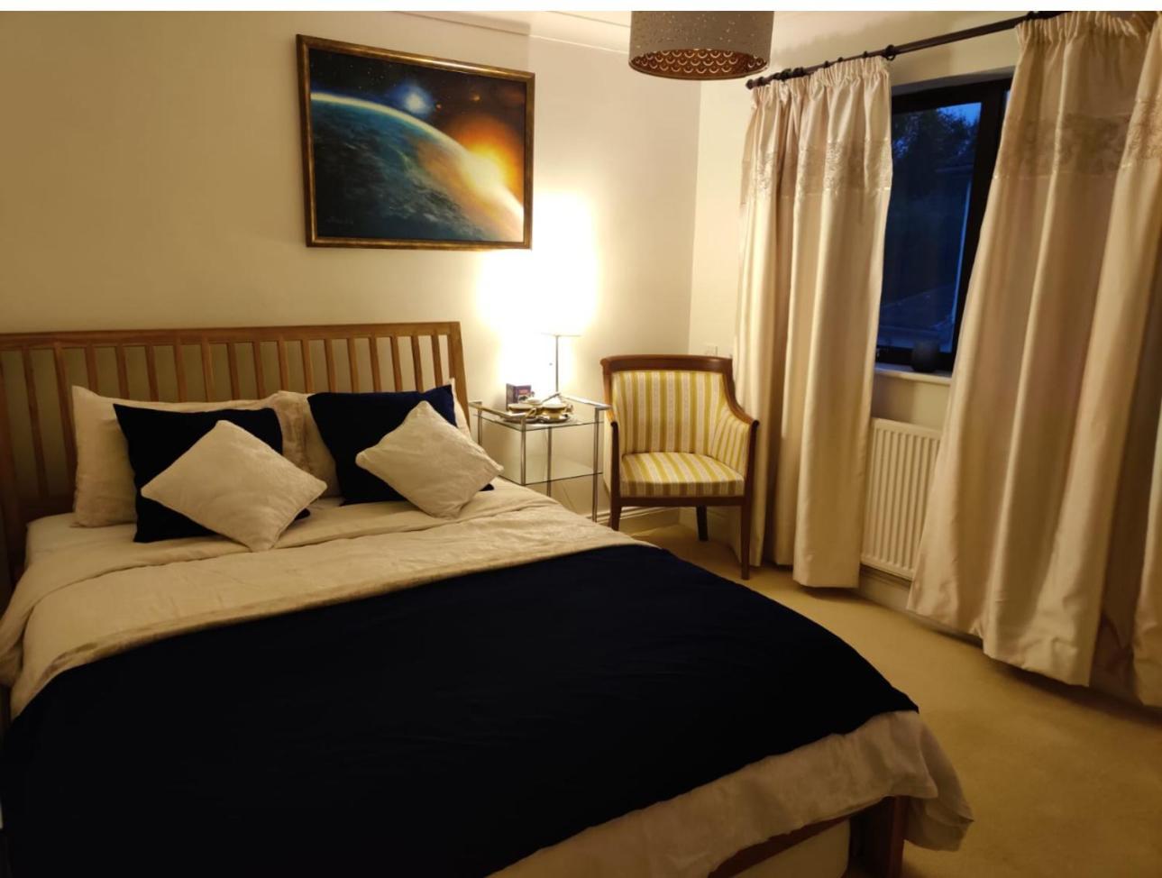 Lovely Private Room With Bathroom Stowey Bagian luar foto